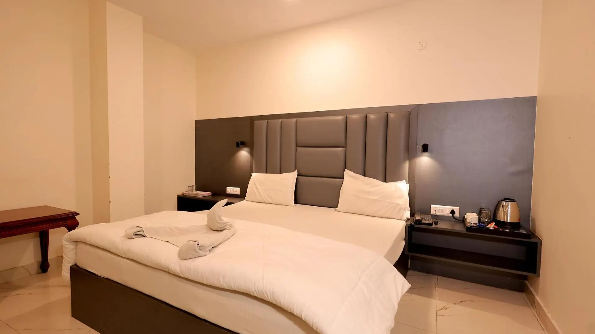 Hotel Palace Inn Agra Tajganj